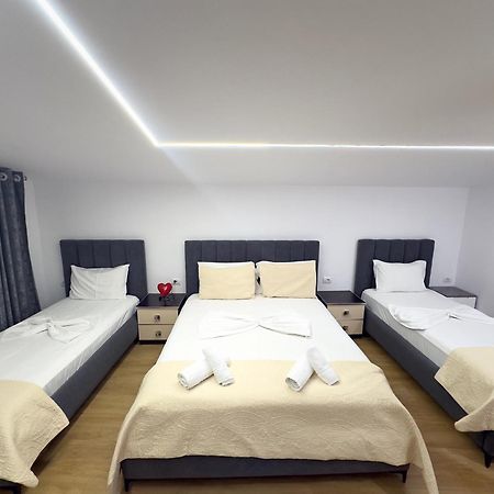 Alesio Guest House Krujë Eksteriør bilde