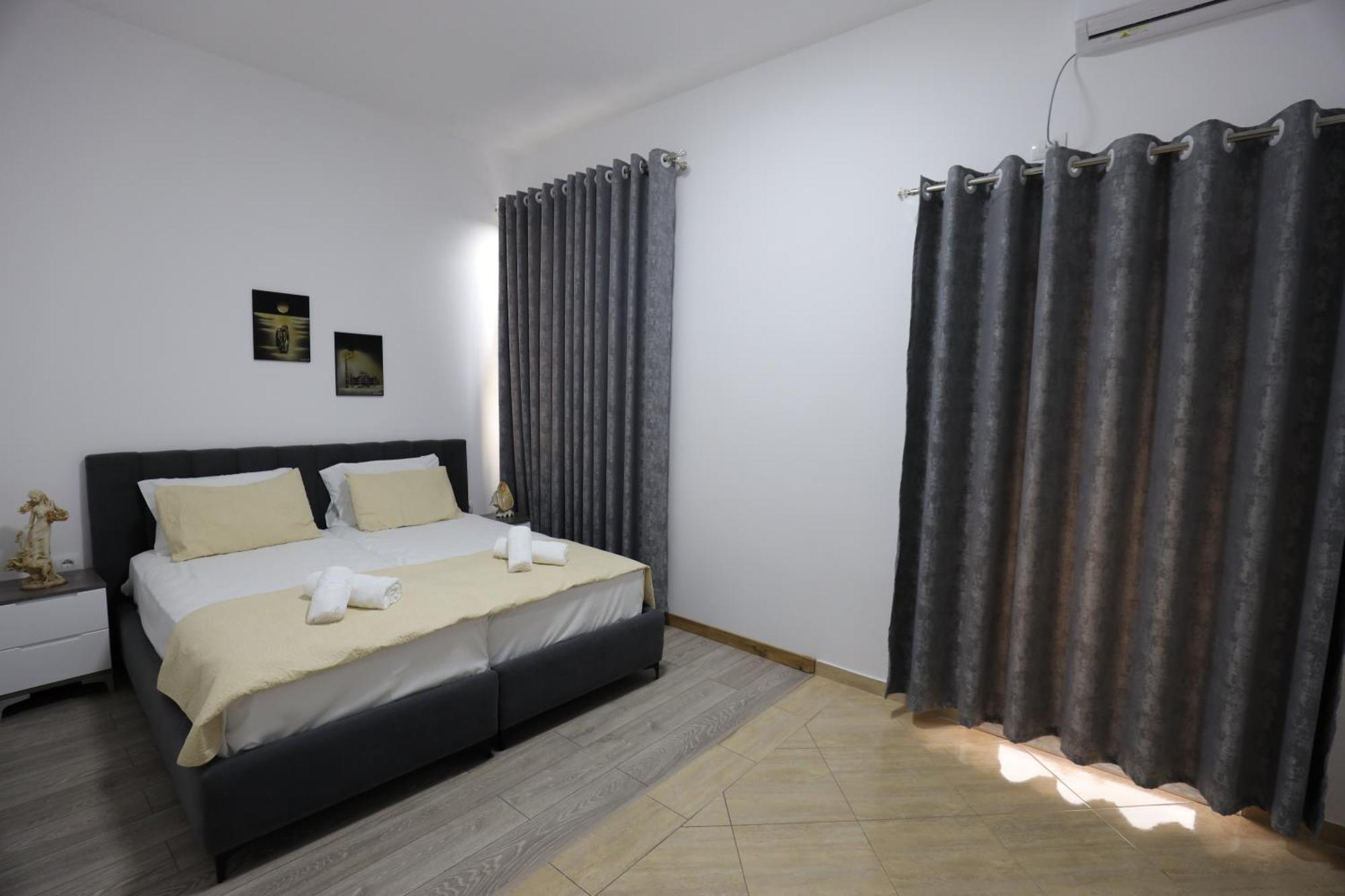 Alesio Guest House Krujë Eksteriør bilde